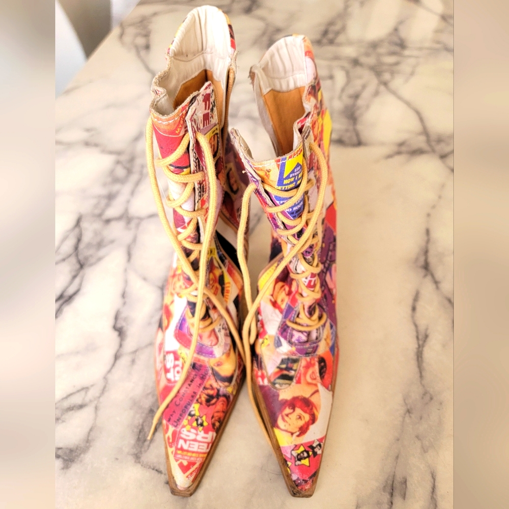 Penny Loves Kenny/ Marilyn Women's Boots Classic Figures Pictured  Size 7